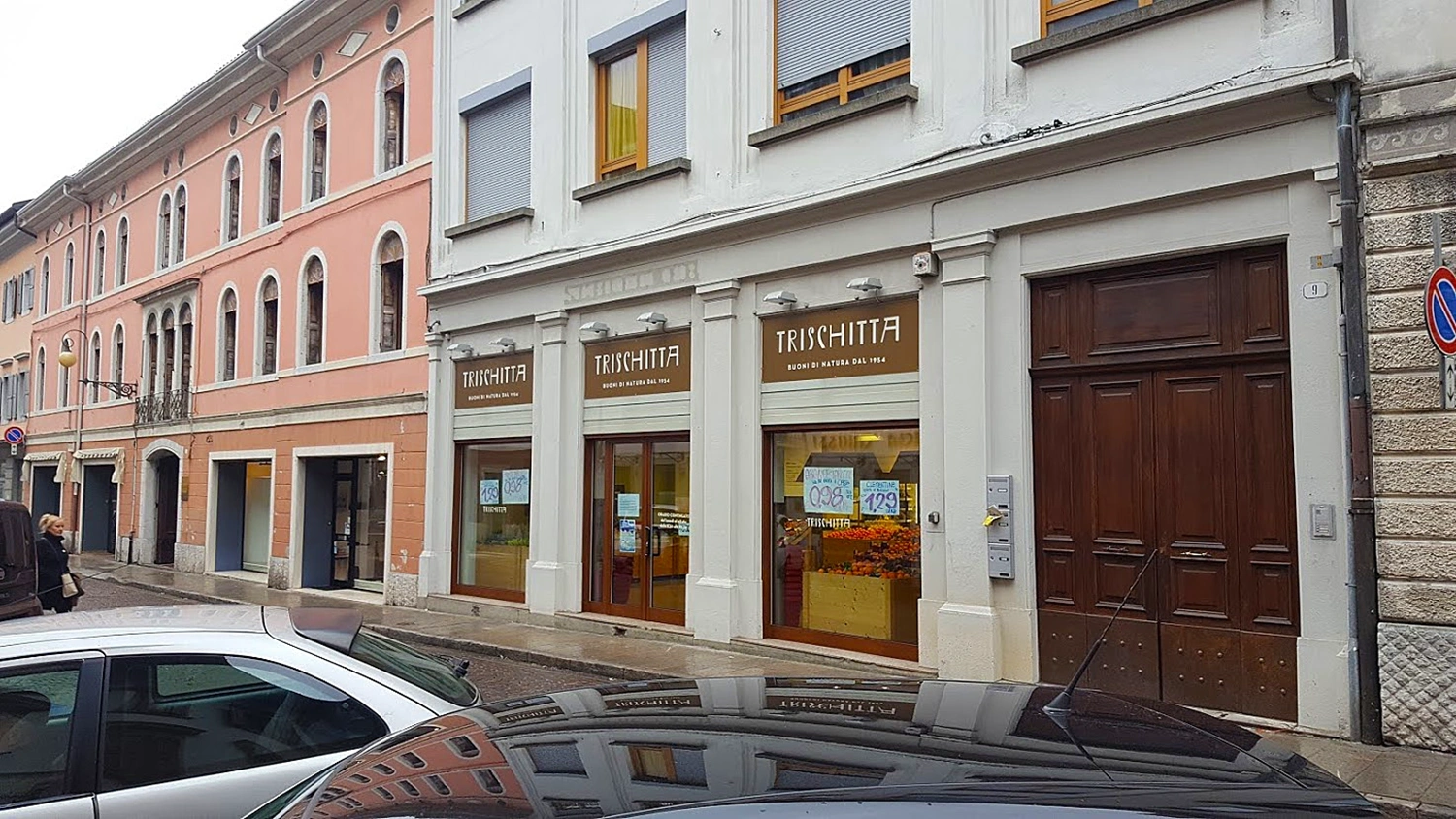 Insegna a pannello con faretto realizzata da neonaurora a Tolmezzo