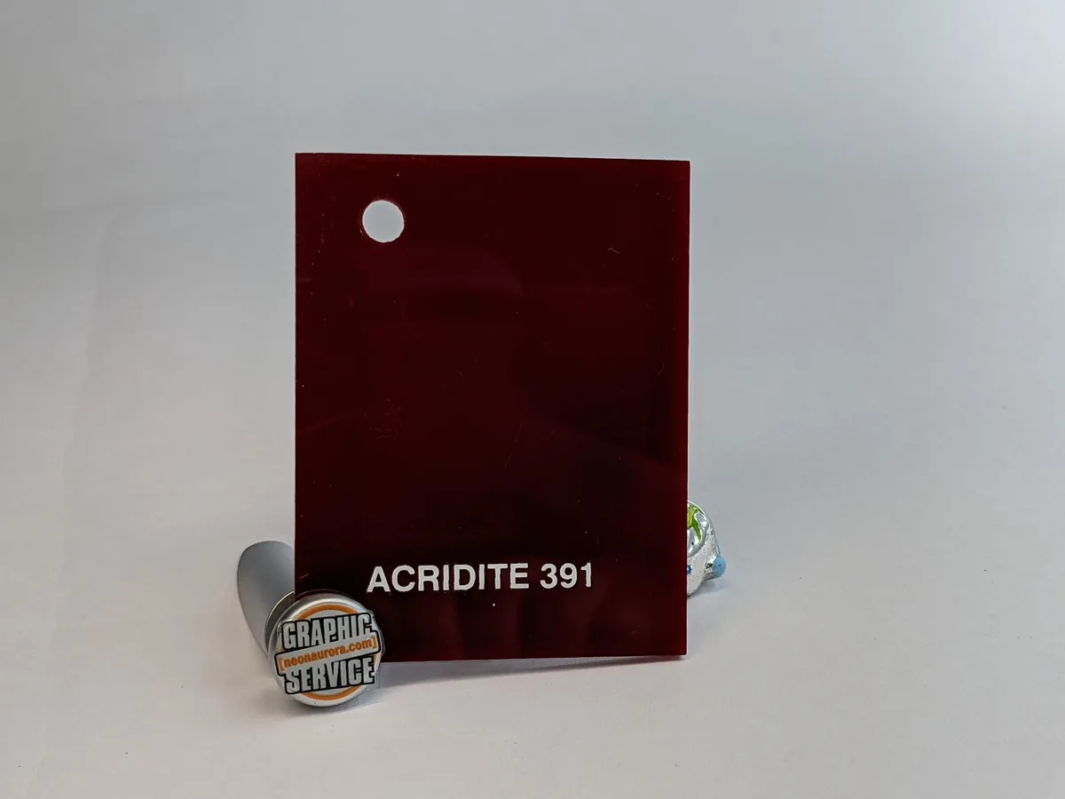 Lastra in PMMA colato Acridite 391, rosso bordeaux trasparente