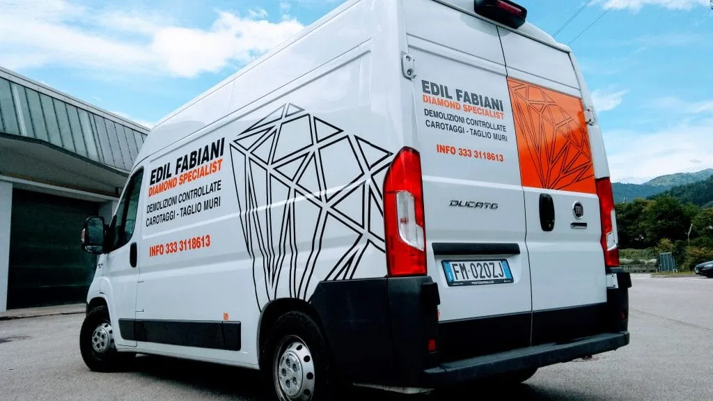 adesivi cast pretagliati per furgone