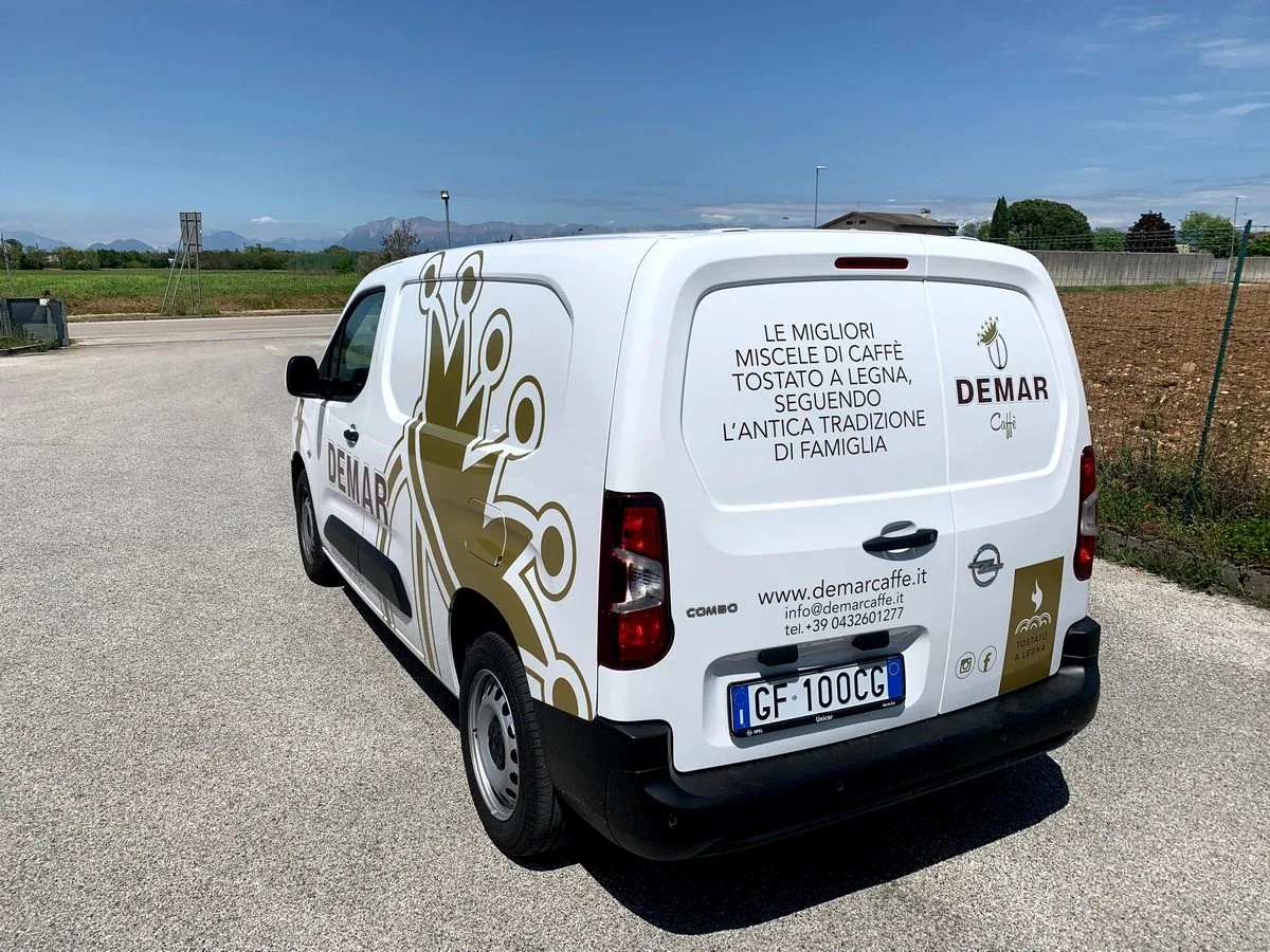 adesivi per automezzi udine