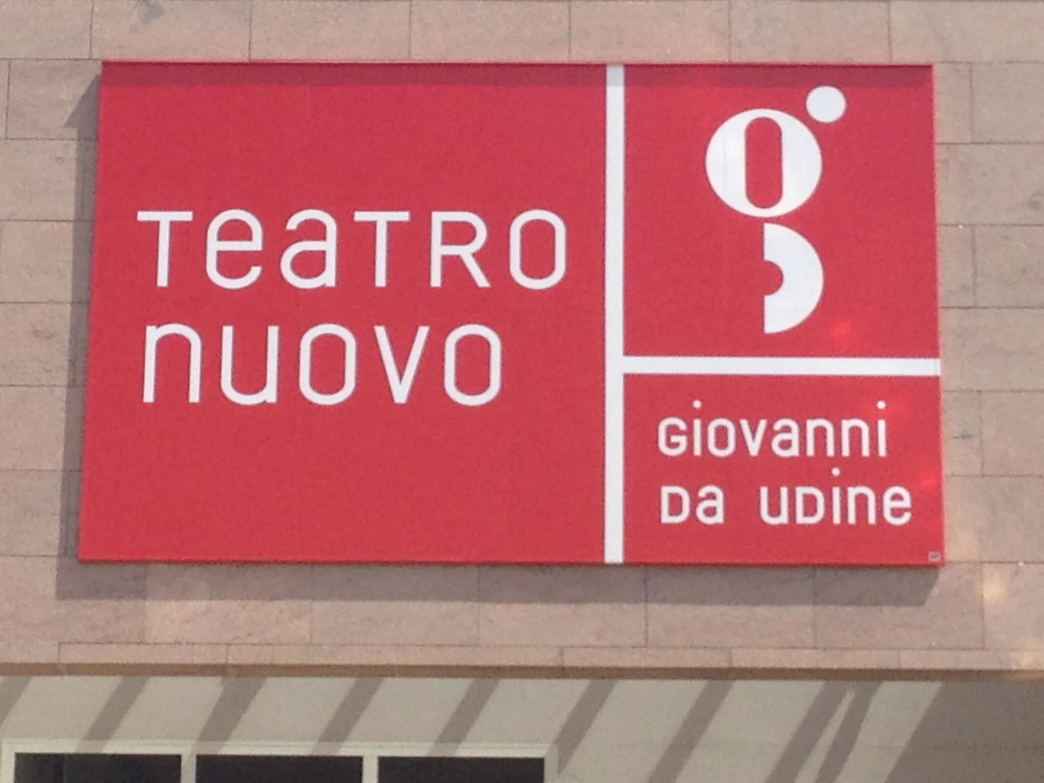 insegna a pannello udine