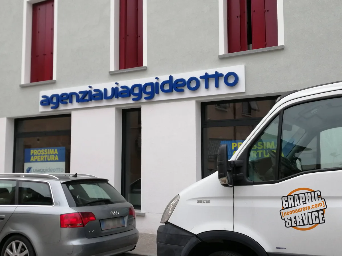 Insegne luminose Codroipo Udine mod2