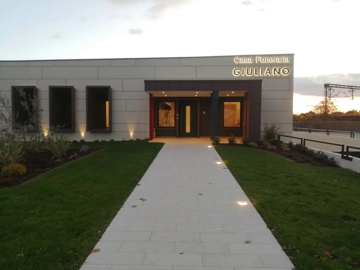 insegna casa funeraria
