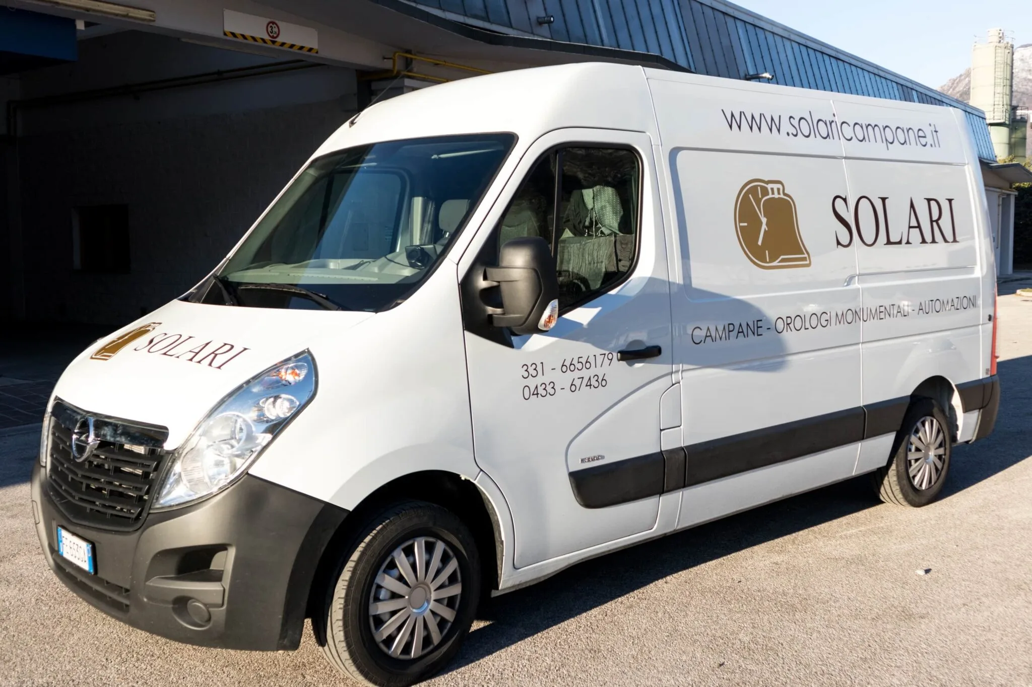 adesivi furgone